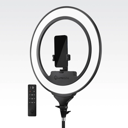 Vlogging 101: The Complete Beginner's Guide to Vlogs Ring Lights for Vlogs